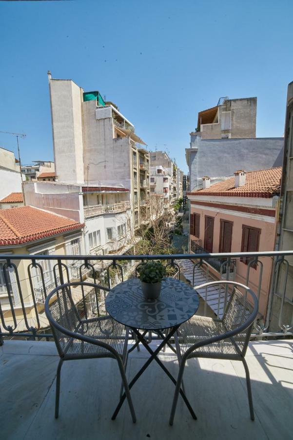 V&V Central & Elegant Apartment Athens Ngoại thất bức ảnh