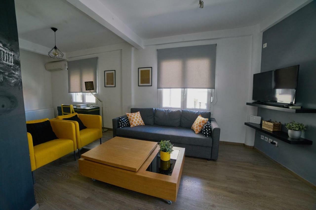 V&V Central & Elegant Apartment Athens Ngoại thất bức ảnh